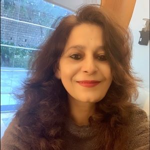 Meet your Posher, Preeti